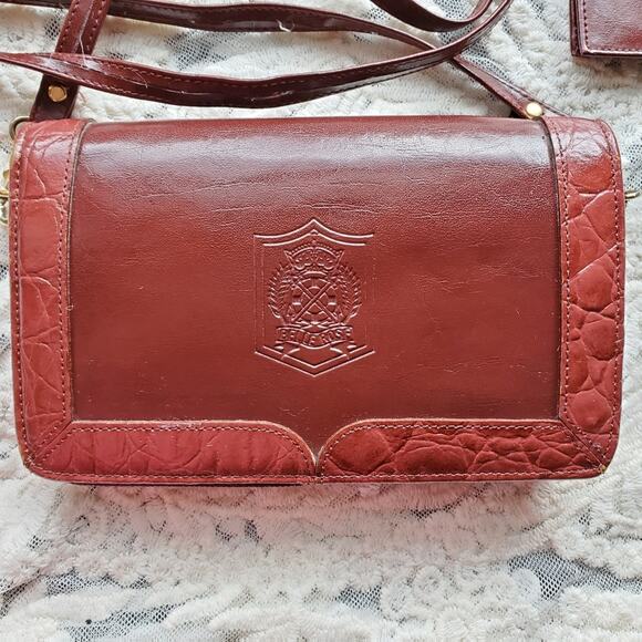 BelleRose vintage leather crossbody - Picture 10 of 10